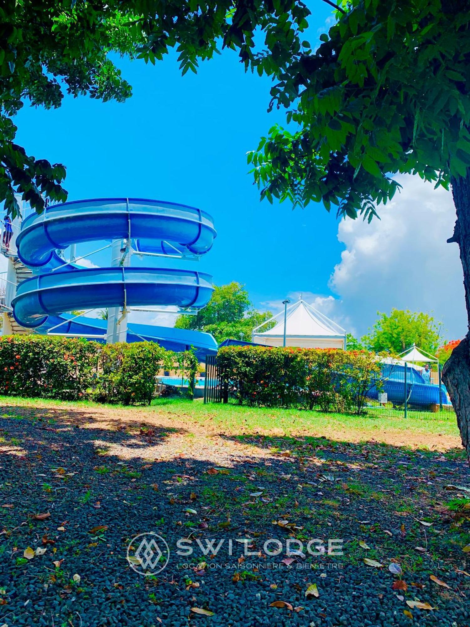 Swilodge Vue Sur Mer ! Petit Dejeuner Et Location De Voiture Possible 르 물레 외부 사진